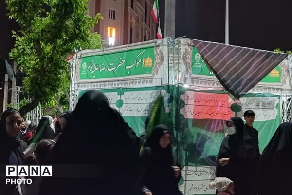 تجمعات شبانه جلوه ای از عزت و اقتدار ملی 