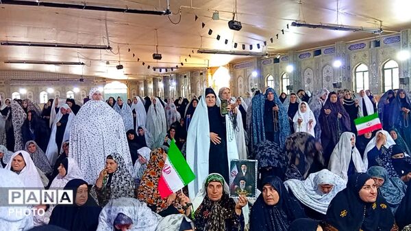 نماز جمعه عبادی و سیاسی در مصلی یاسوج