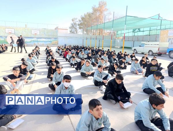 برپایی هیئت عزاداری دانش‌آموزی «قاسم ابن الحسن(ع)» در دبیرستان رئیس‌زاده خلیل‌آباد