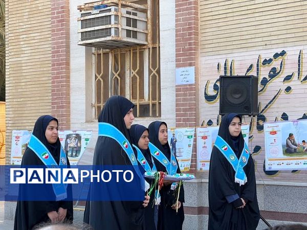 برگزاری آیین نواختن زنگ انقلاب اسلامی در گوشه‌گوشه خوزستان