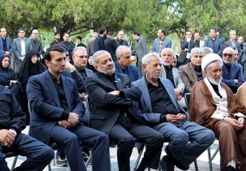 اولین سالگرد شهید محمد کاظمی با حضور وزیر آموزش و پرورش در بهشت رضای مشهد