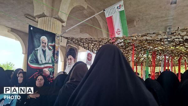 تشییع و خاکسپاری شهید حسین تاجیکی در فیروزآباد