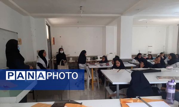 هفته بهداشت روان هنرستان زهرای مرضیه حاجی‌آباد