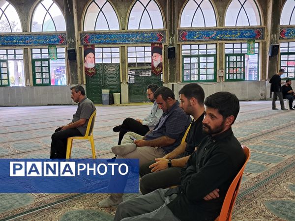 تکریم سلامت زائران اربعین در قائمشهر