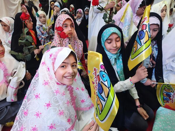 اجتماع بزرگ «روزه اولی‌ها» در ورزشگاه شهید‌شیرودی 