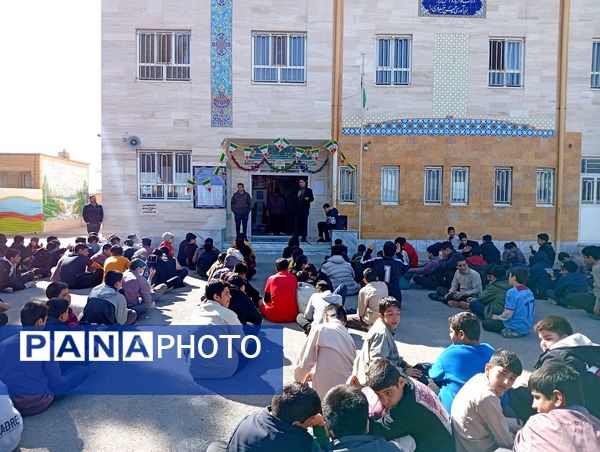 مراسم میلاد حضرت ابوالفضل(ع) در دبیرستان میثاق