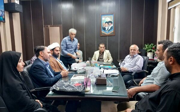دیدار مسئولان شهرستان قرچک با خبرنگاران پیشکسوت به مناسبت روز خبرنگار