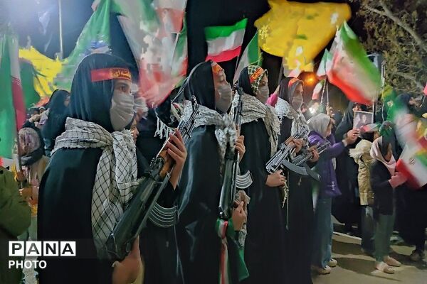 شیعه امام خود را تنها نمی گذارد 