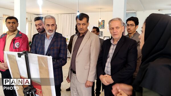 افتتاحیه نمایشگاه دانش‌آموزان کوشش دستنا