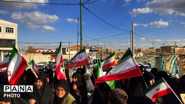 کبودرآهنگ میزبان سوگواری چهلم شهدای دانش‌آموزی شجره طیبه
