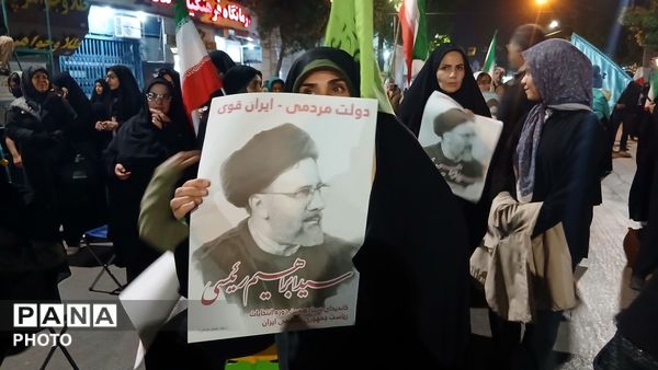 ندای وحدت و ولایت در ۸۲ شب بیعت با رهبری