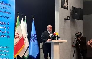 موفقیت واقعی در خدمت به بشریت است