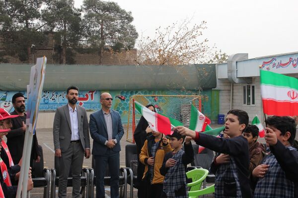  افتتاح جشنواره «امید فردا» در مدرسه شاهد ده دی ورامین
