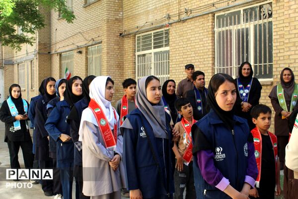 کارگاه آموزشی مدرسان پیشتاز و گردهمایی خبرنگاران پانا شهرستان فاروج با مسئولان سازمان دانش‌آموزی خراسان شمالی 