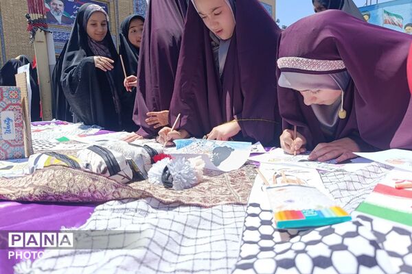 معلم،معمار آینده کشور است