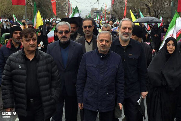 حضور وزیر آموزش و پرورش در راهپیمایی روز قدس در تهران