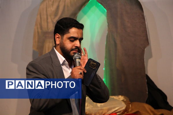 اختتامیه مسابقه کتابخوانی انجمن عقاب‌ها در یزد