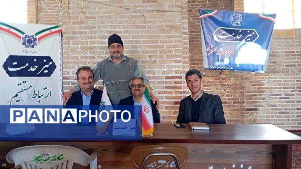  خدمت رسانی ادارات و سازمان‌های شهرستان نیشابور در میز خدمت نماز جمعه