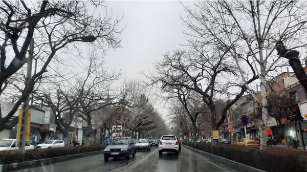 بارش نعمت‌های خداوند در آسمان مشهد