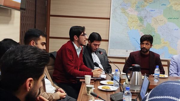 نشست مشورتی و گفت‌و‌گوی بین نسلی معاون سیاسی و اجتماعی استاندار آذربایجان شرقی