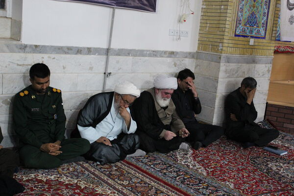 برگزاری مراسم گرامیداشت سالگرد ارتحال امام خمینی (ره) در شهر درق