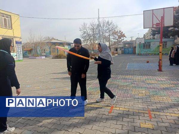 مسابقات ورزشی پدر دختری به مناسبت روز پدر