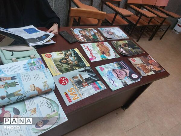 برگزاری نشست «خانواده کتاب‌خوان» در کتابخانه الزهرا(س) حاجی‌آباد