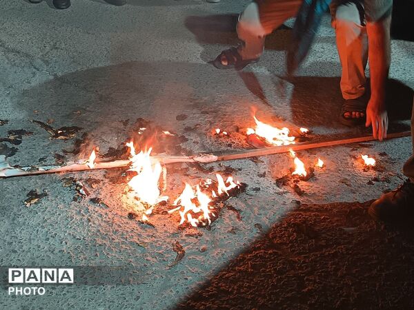 حسینیه امام خامنه ای(ره)به وسعت ایران،در شب صد و بیست و هفتم