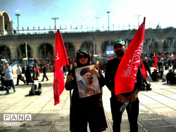 حضور دانش‌آموزان مدارس صدرای ولایت و شاهد فرقانی بناب در تشییع رهبر شهید