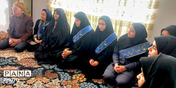 عطر یاد شهیدان؛ غبارروبی مزار شهدا 