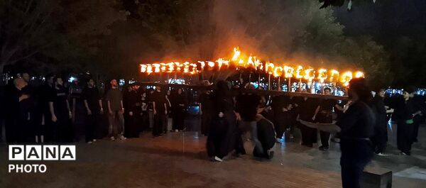 آیین سنتی مشعل گردانی نجفی‌ها
