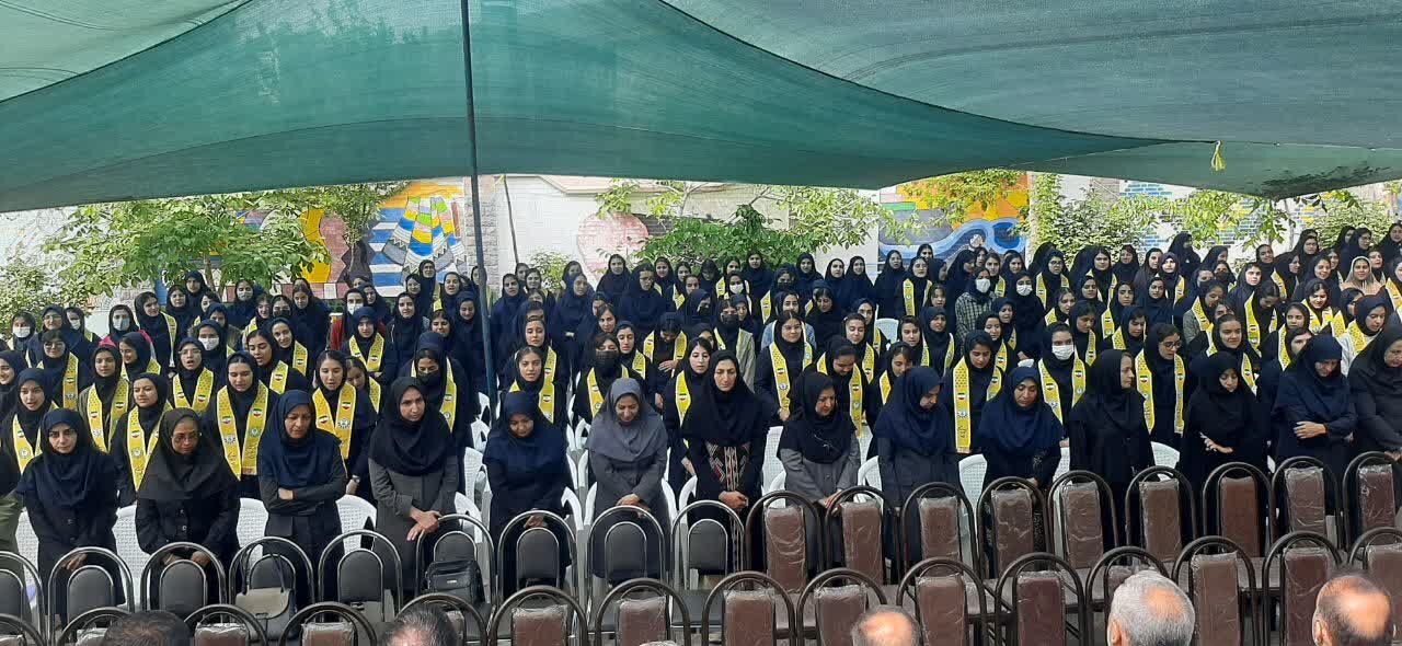 آیین نمادین «سپاس معلم »در ناحیه یک شهرکرد 