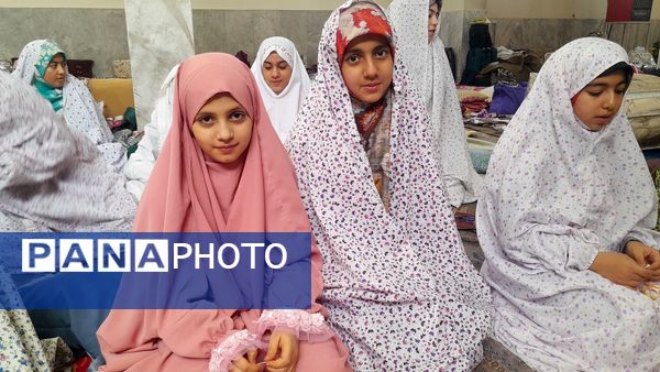 لحظات نورانی اعتکاف و نماز جماعت در مسجد امام حسن عسگری(ع)