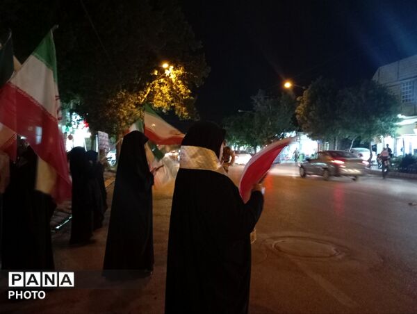 میدان داری  اهالی منطقه22بهمن شرقی