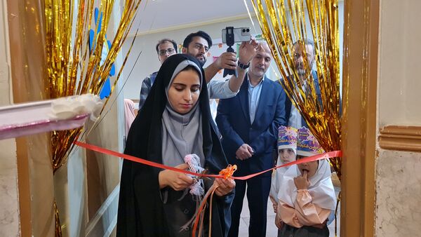 طنین زنگ جشن شکوفه‌ها در مدارس شهرستان اسلامشهر