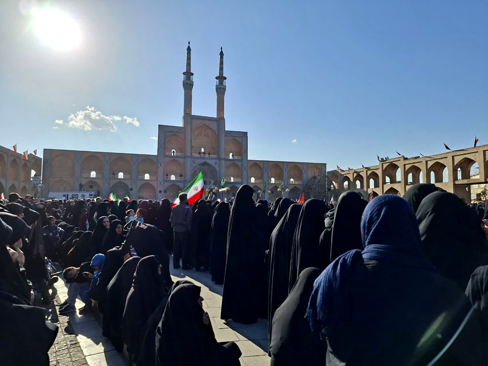 یزد، عزادار در سوگ پدر