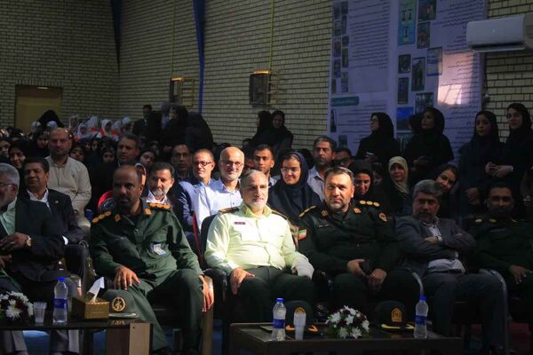 آیین زنگ مهر و بازگشایی مدارس در بندرعباس