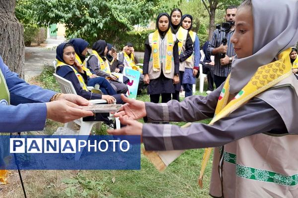 حضور دانش آموزان پاکدشت در دوازدهمین پیش اردوی ملی پیشتازان