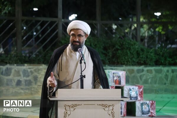 اختتامیه طرح «محراب سبز» در پارک مردم همدان 