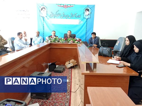  گردهمایی مربیان پرورشی ماده ۲۸ کوهنانی ارتقای کیفیت و هم‌افزایی