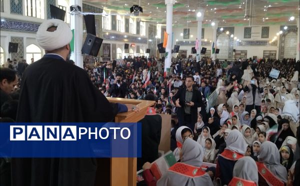 سیزده آبان؛ روز تجدید میثاق ملت با آرمان‌های انقلاب