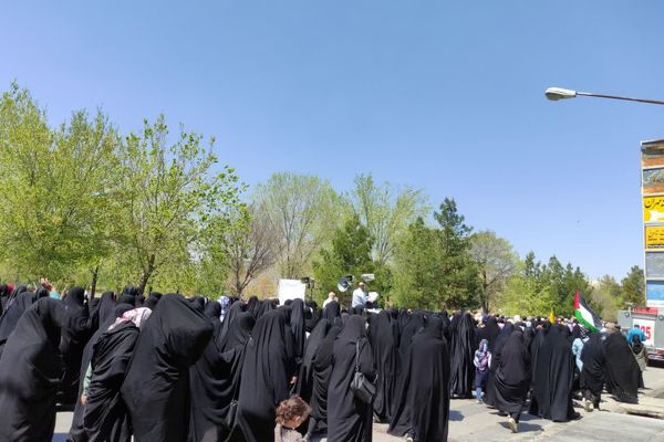 حضور حماسی مردم زرقان در راهپیمایی روز قدس