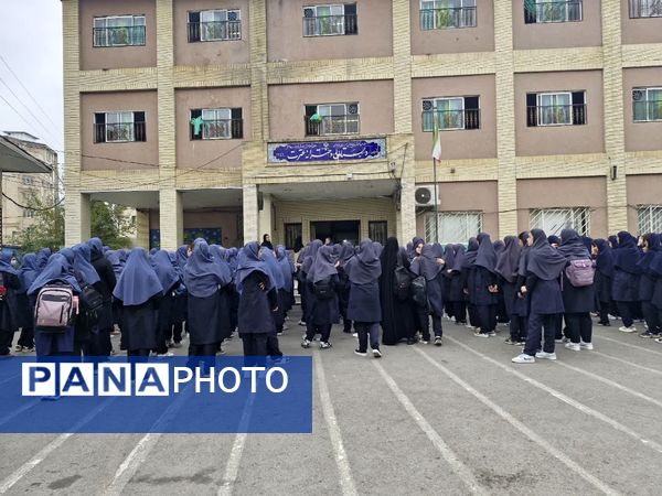 جشن روز جهانی دختر در دبیرستان بهار آزادی قائمشهر