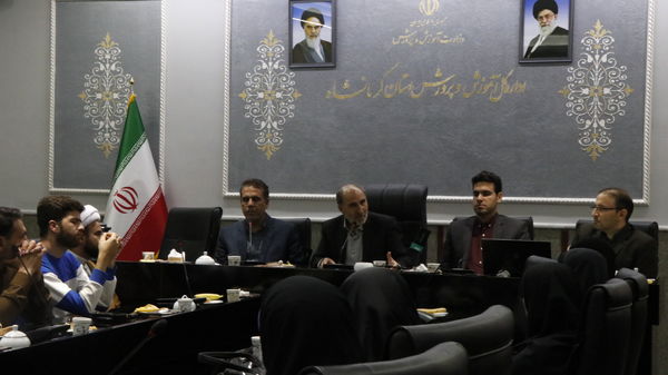 آیین تجلیل از برگزیدگان مسابقات قرآن، عترت و نماز فرهنگیان