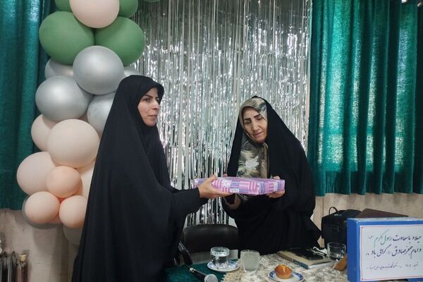 برگزاری جشن بزرگداشت میلاد باسعادت پیامبر اکرم(ص) و امام صادق(ع) در دبستان شهیدرجایی شهرستان قدس