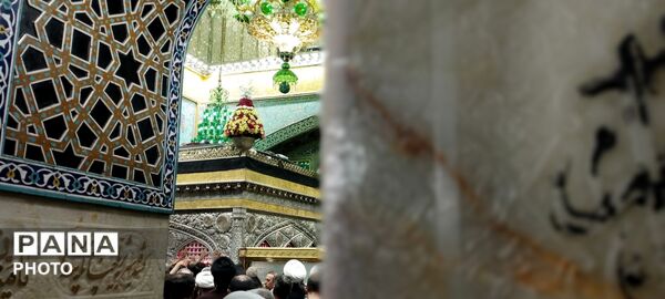 آماده سازی حرم مطهر امام رضا علیه‌السلام برای تشییع رهبر شهید