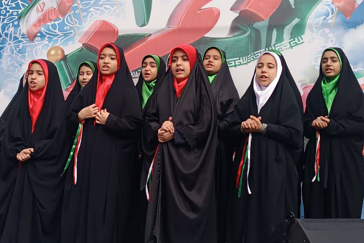 راهپیمایی باشکوه مردم قیامدشت در حمایت از آرمان‌های انقلاب