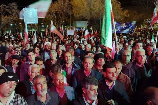 باز هم آمدیم اینبار به یاد شهدای میناب 