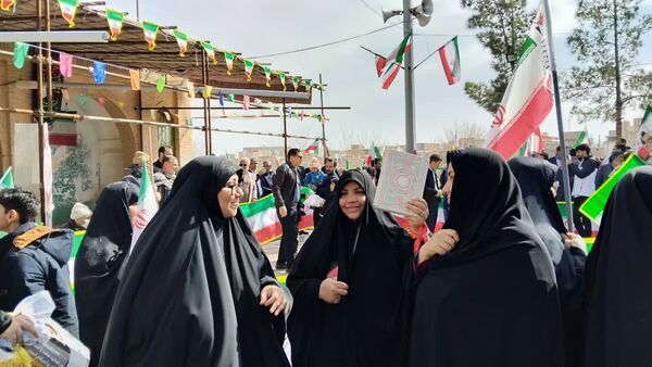 خلق حماسه سالگرد پیروزی انقلاب در روستای صرم 