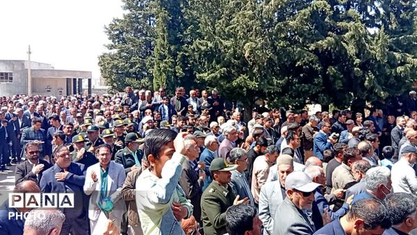 تشییع پیکر مطهر شهید علی کیانی در یاسوج 